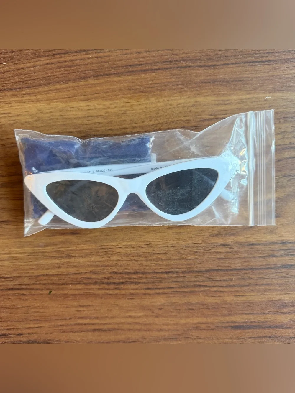 Cat Eye Women Sunglasses White